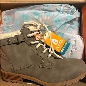 Sporto brown Lace-Up Ankle Booties